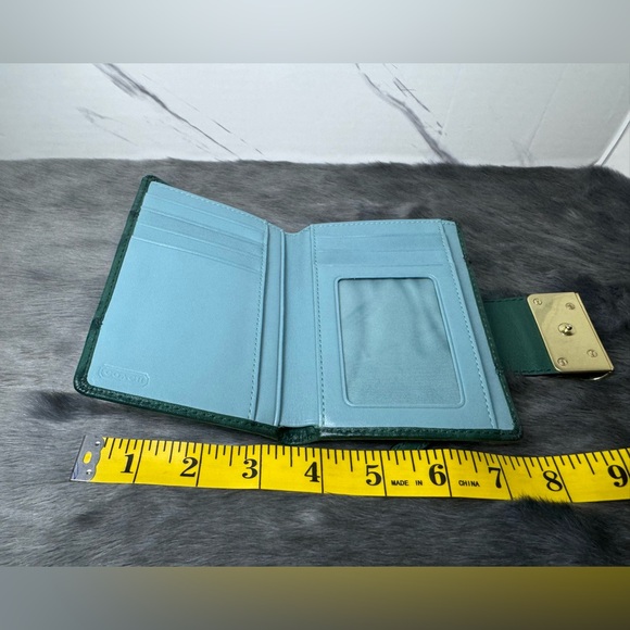 Coach Wallet - Picture 5 of 6
